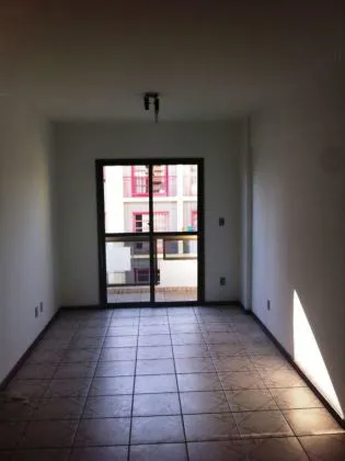 Apartamento para aluguel em Comercial